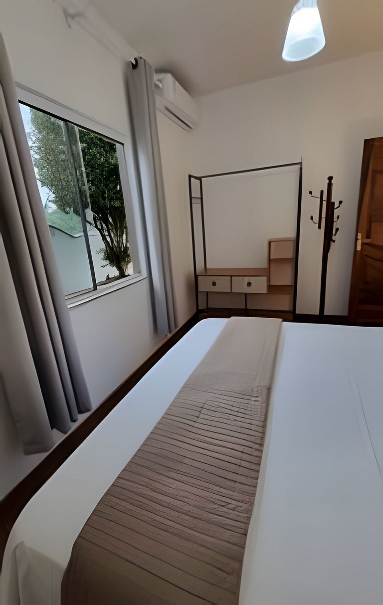 Casa Central ao lado do Zoo!