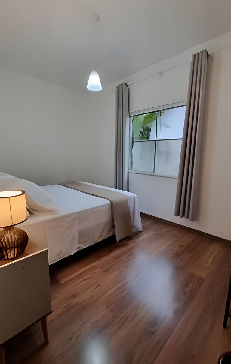 Casa Central ao lado do Zoo!