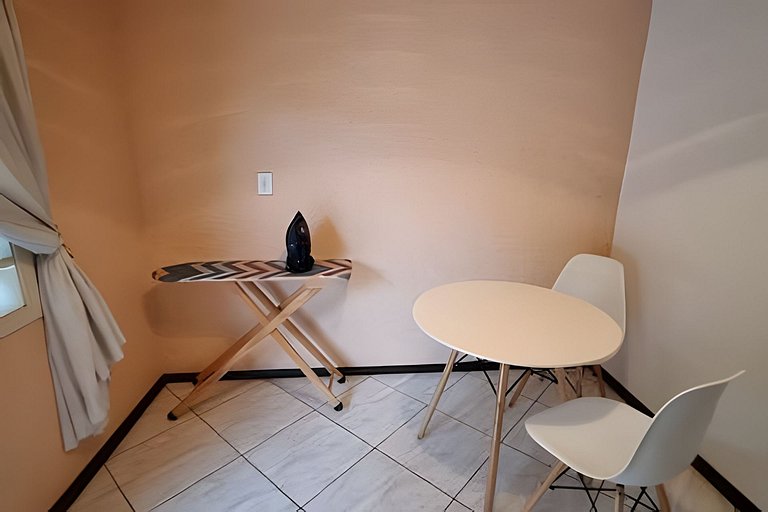 Casa Central ao lado do Zoo!