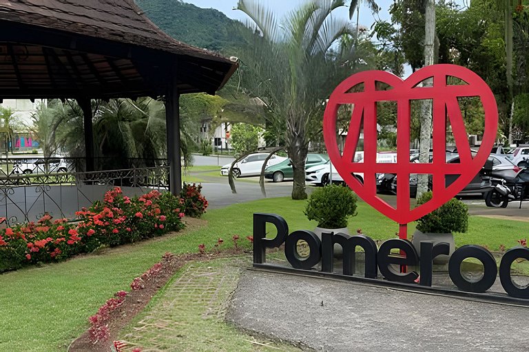 Loft Sofisticado no Centro de Pomerode (HB208)