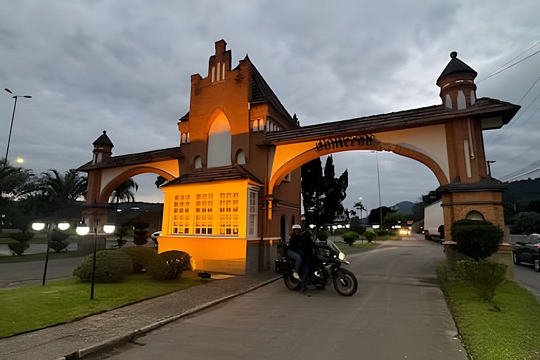 Loft Sofisticado no Centro de Pomerode (HB208)