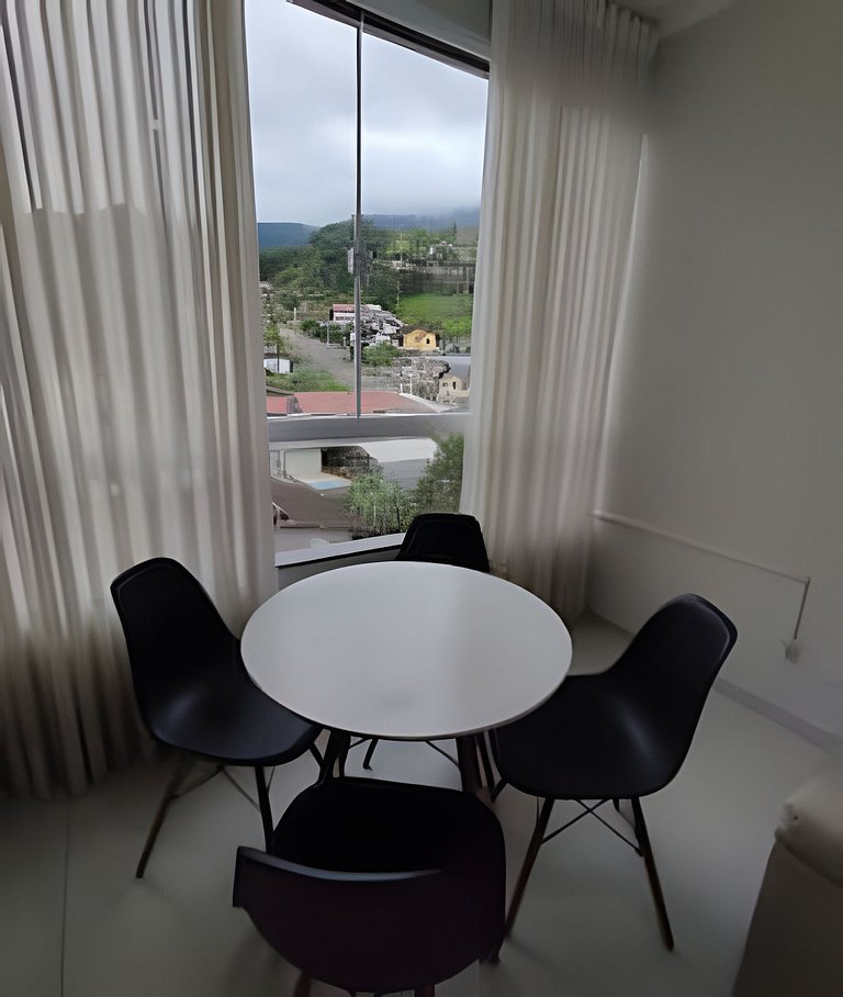 Apto H402 - Apartamento Acolhedor e Confortável!